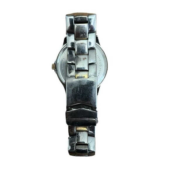 Disney Mickey Mouse Round Watch MU0929 Silver Gold Stainless Steel Needs Battery - Picture 2 of 7